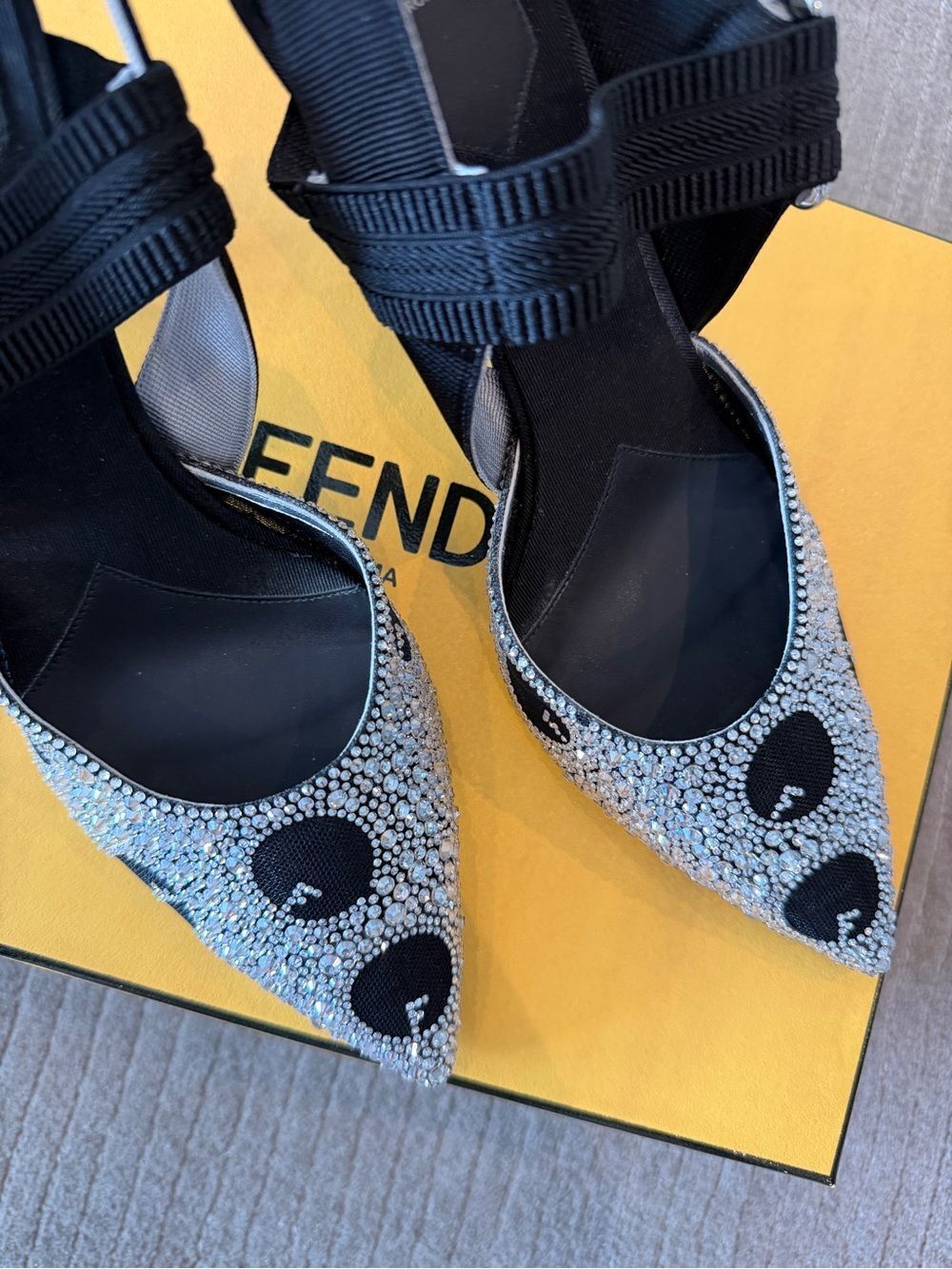 Fendi Colibri Crystal Embellished Pointed-Toe Heels - Picture 2 of 8